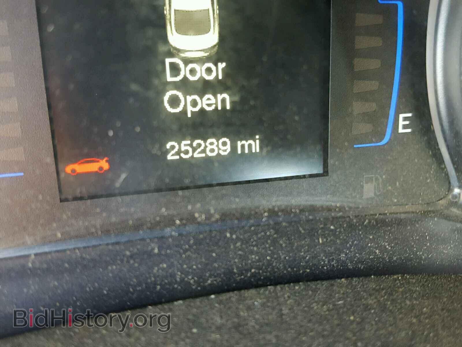 2016 CHRYSLER 200 - VIN: 1C3CCCAB4GN102196 - Фото 8