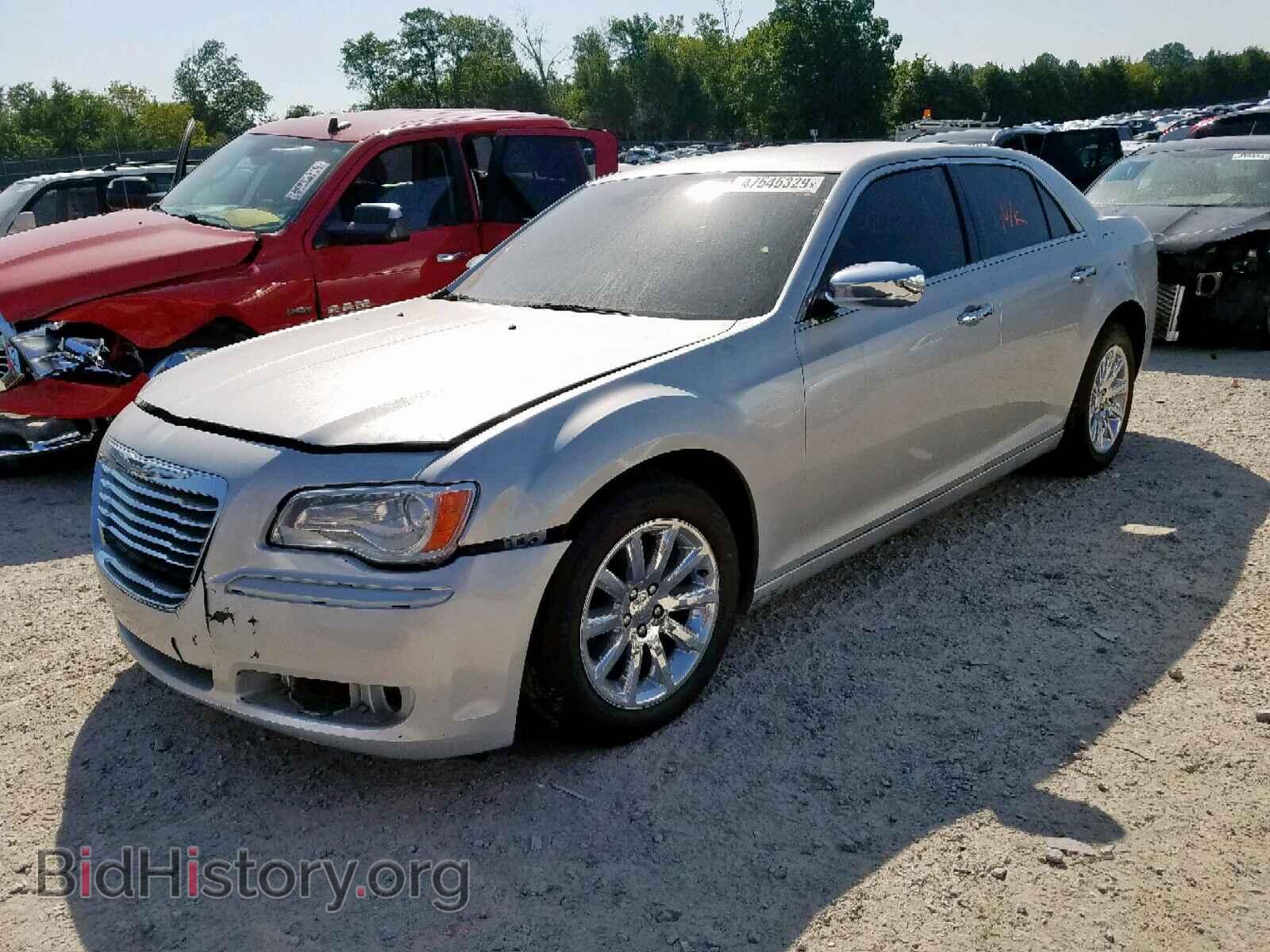 2012 CHRYSLER 300 - VIN: 2C3CCACG9CH223290 - Фото 2