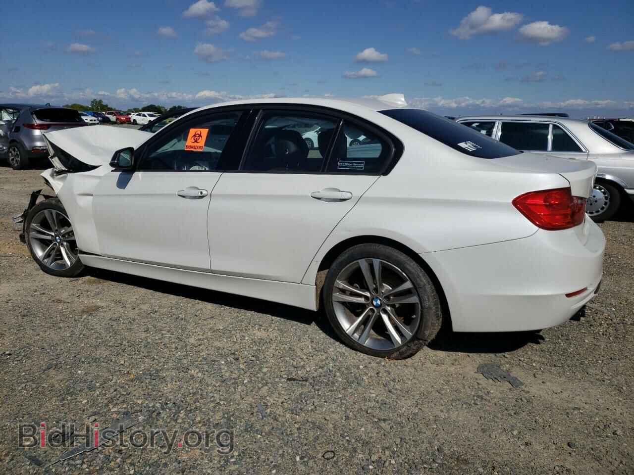 2013 BMW 3 SERIES - VIN: WBA3C1C54DF435749 - Фото 2
