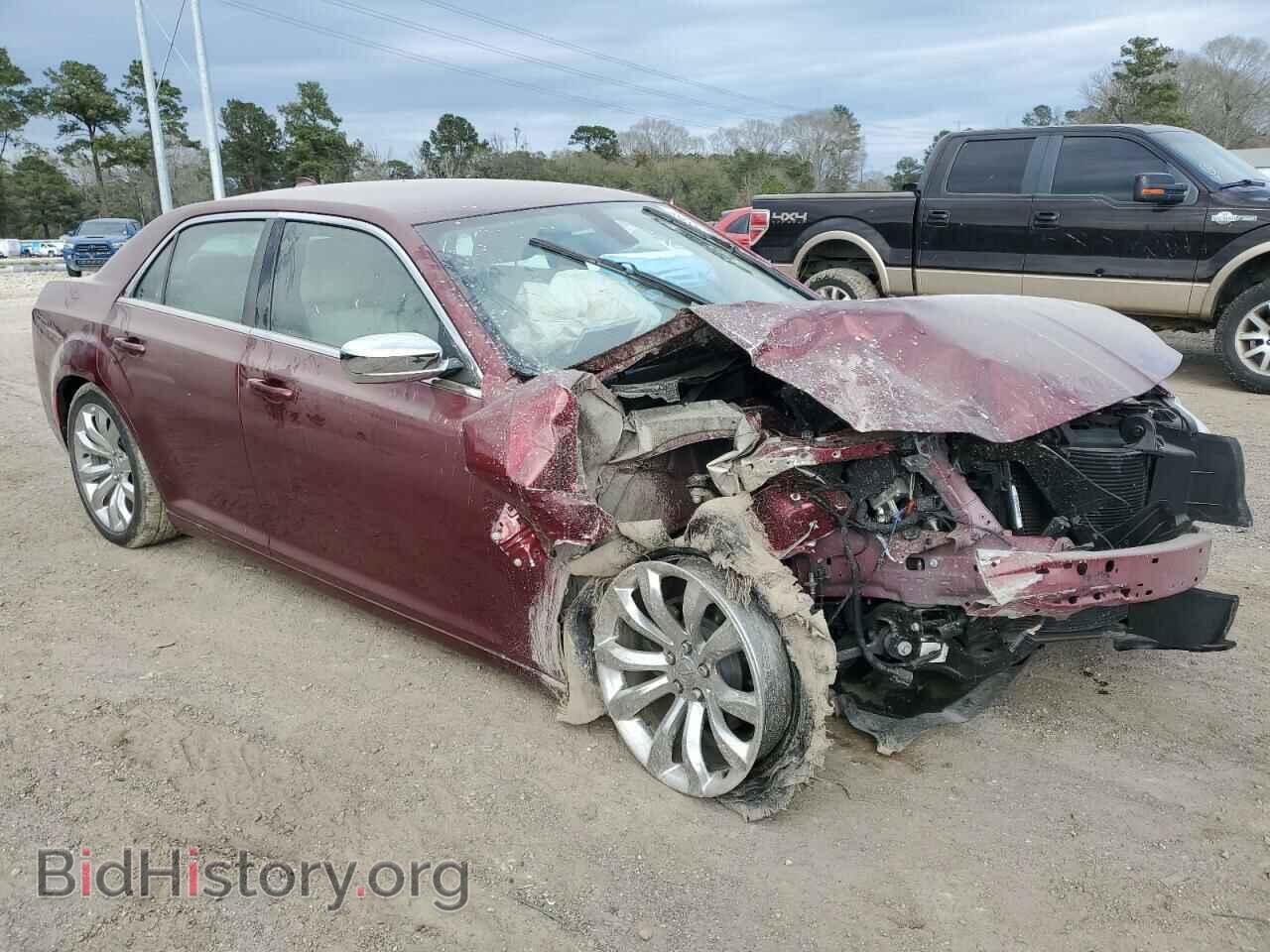 2017 CHRYSLER 300 - VIN: 2C3CCAAGXHH651105 - Фото 4