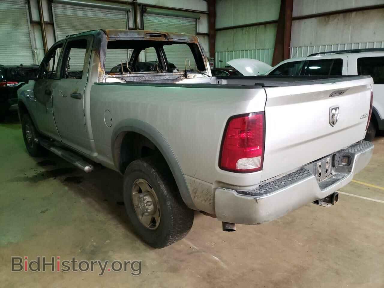 2013 RAM 2500 - VIN: 3C6TR5CT2DG537872 - Фото 2