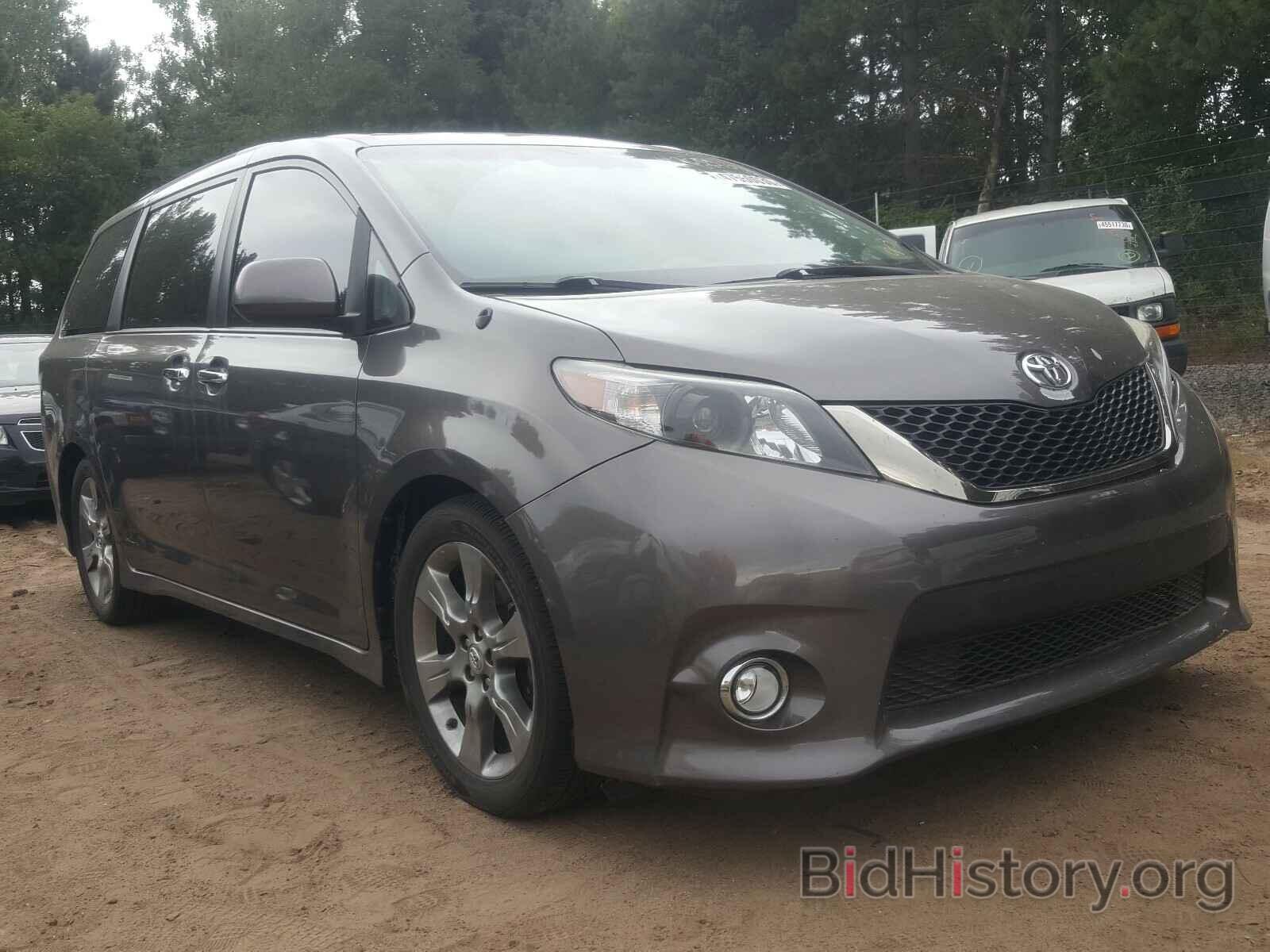 Фотография 5TDXK3DC7DS353143 - TOYOTA SIENNA 2013