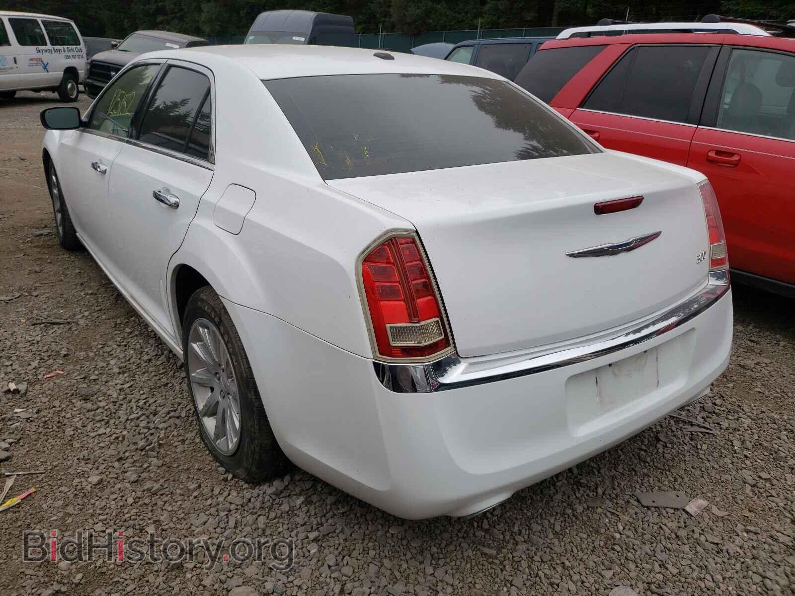 2012 CHRYSLER 300 - VIN: 2C3CCACG0CH310219 - Фото 3