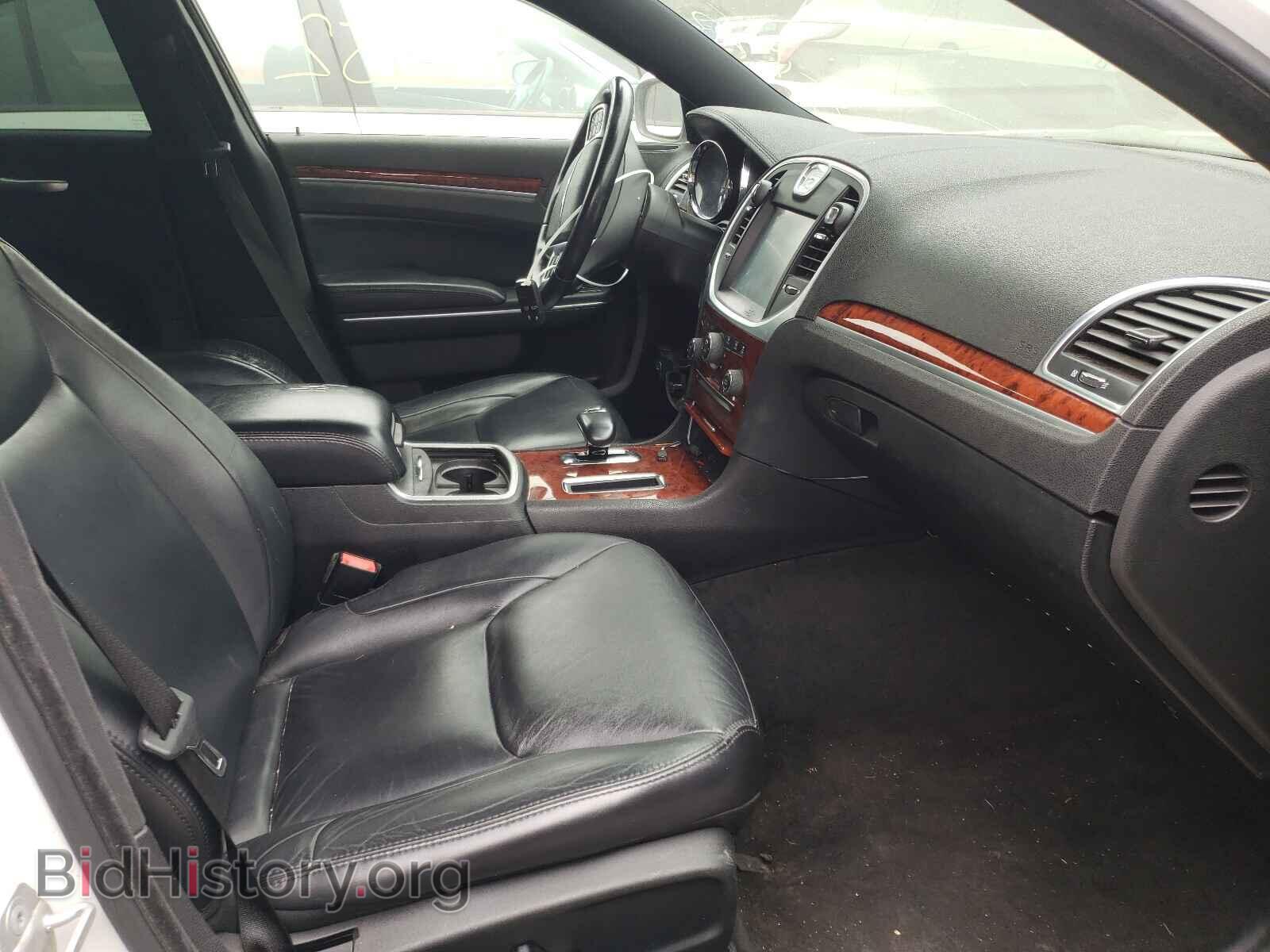 2012 CHRYSLER 300 - VIN: 2C3CCACG0CH310219 - Фото 5