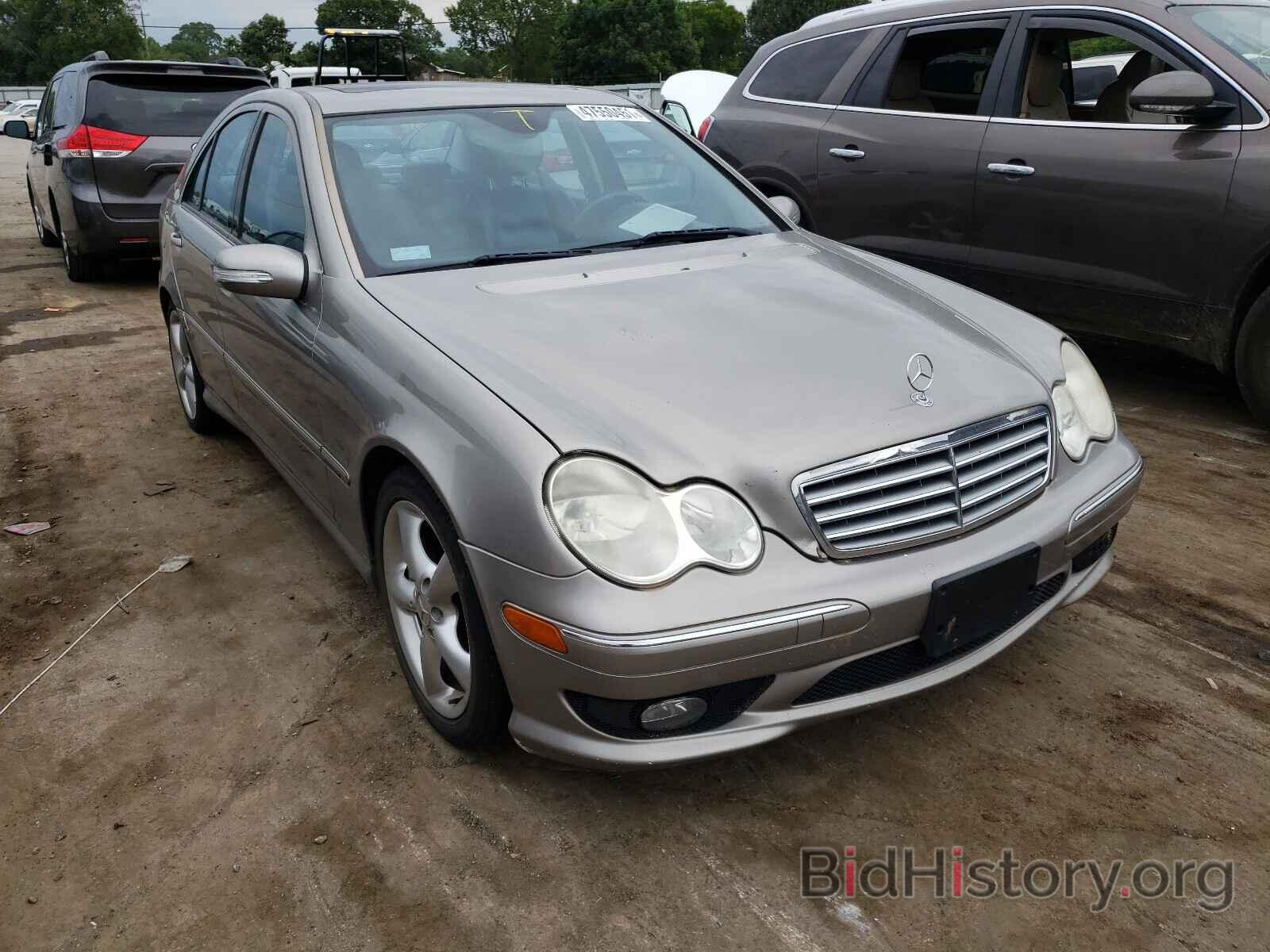 Photo WDBRF52H26F832482 - MERCEDES-BENZ C CLASS 2006