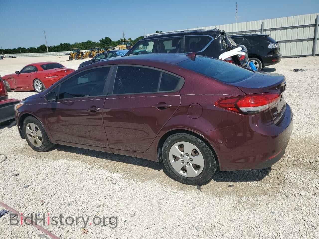 2017 KIA FORTE - VIN: 3KPFK4A78HE047352 - Фото 2