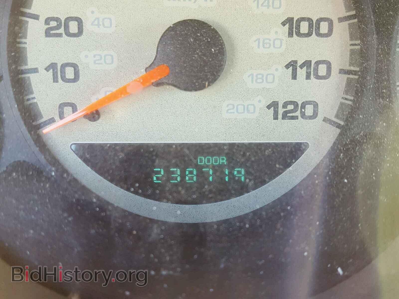 2000 DODGE NEON - VIN: 1B3ES46C1YD563833 - Фото 8