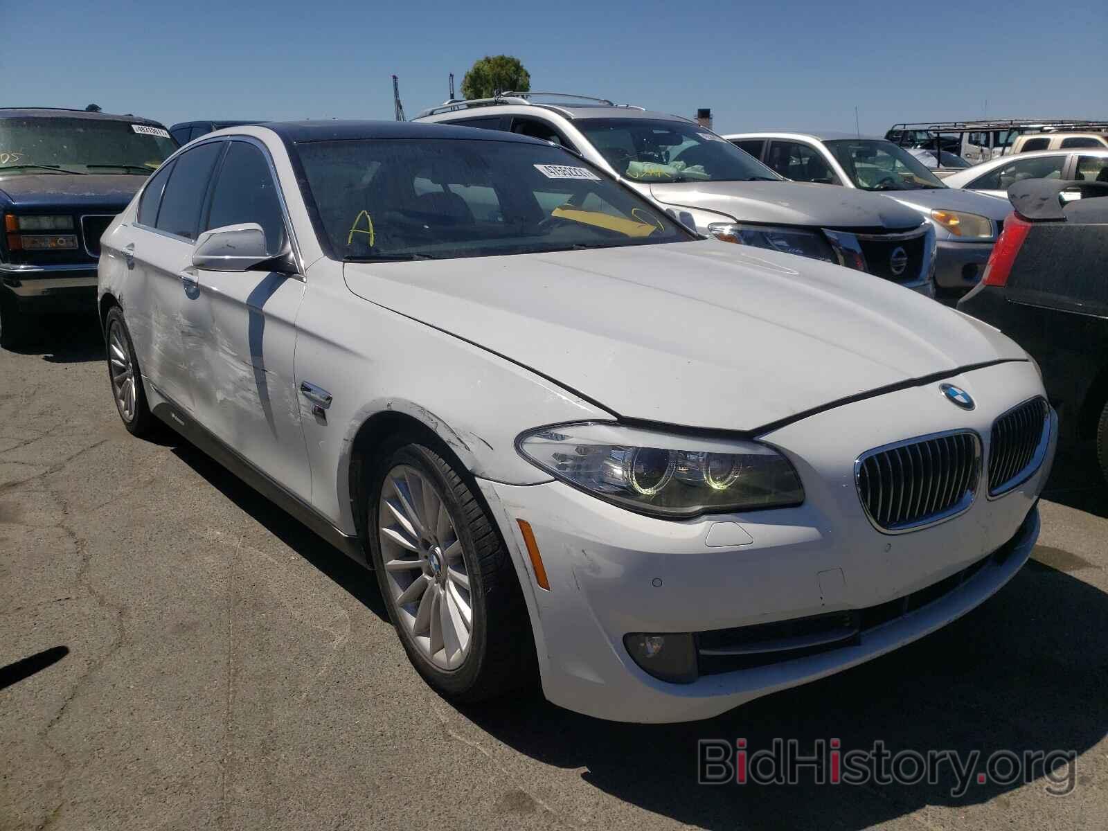 Photo WBAFR7C56DC818060 - BMW 5 SERIES 2013