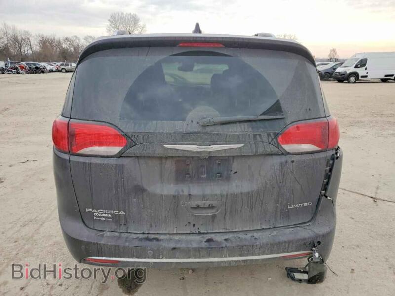 2017 Chrysler PACIFICA (VIN 2C4RC1GG3HR656590) — photo 6 of 15