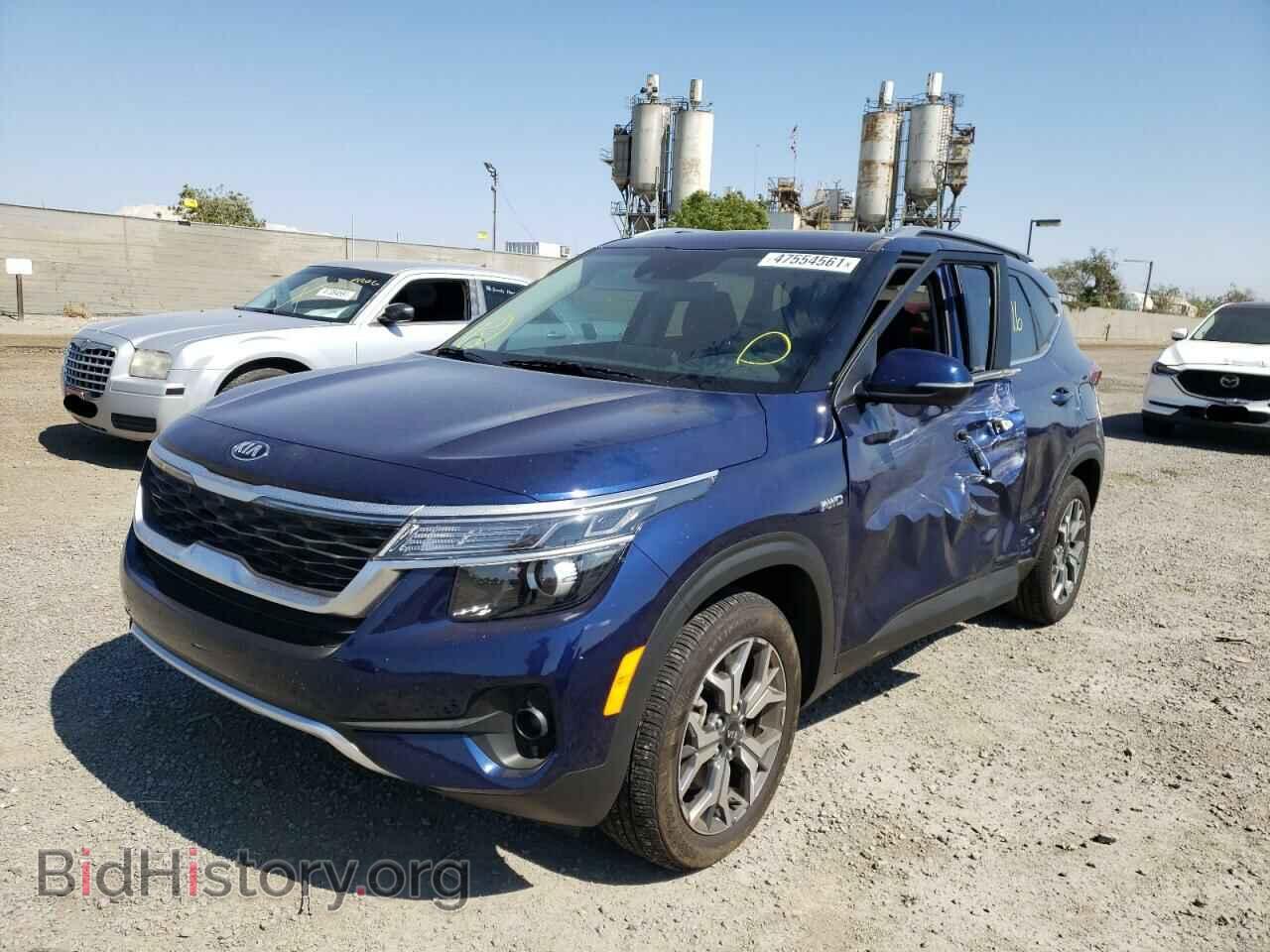 2021 KIA SELTOS - VIN: KNDERCAA9M7044936 - Фото 2