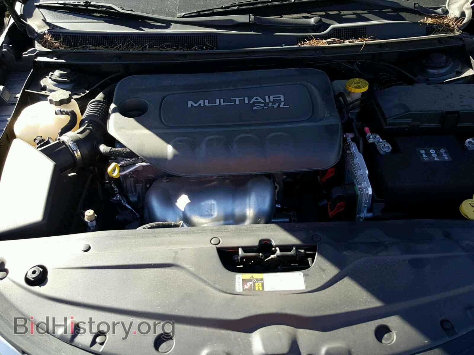 2015 CHRYSLER 200 - VIN: 1C3CCCABXFN553972 - Фото 7