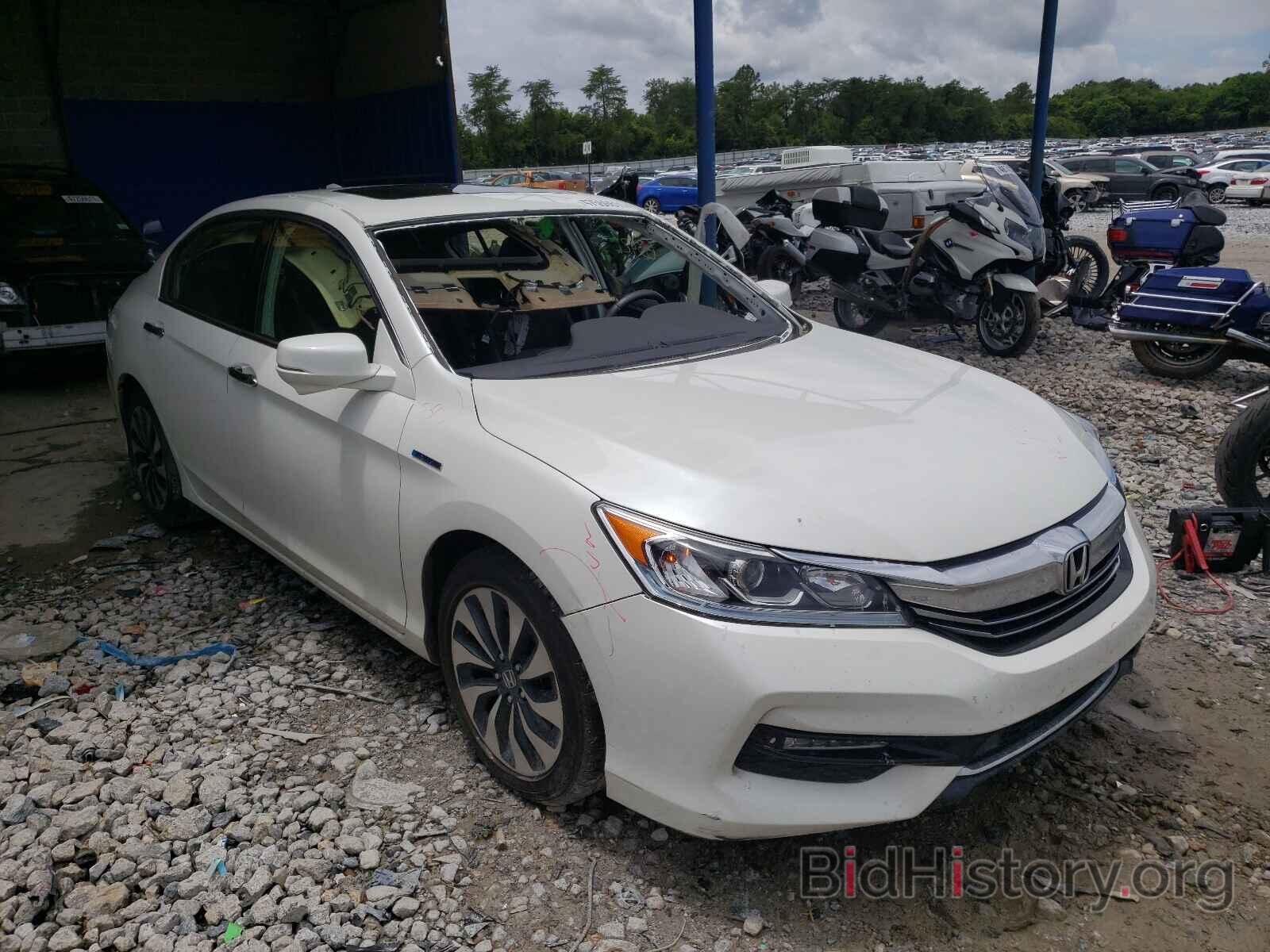 Photo JHMCR6F53HC006151 - HONDA ACCORD 2017