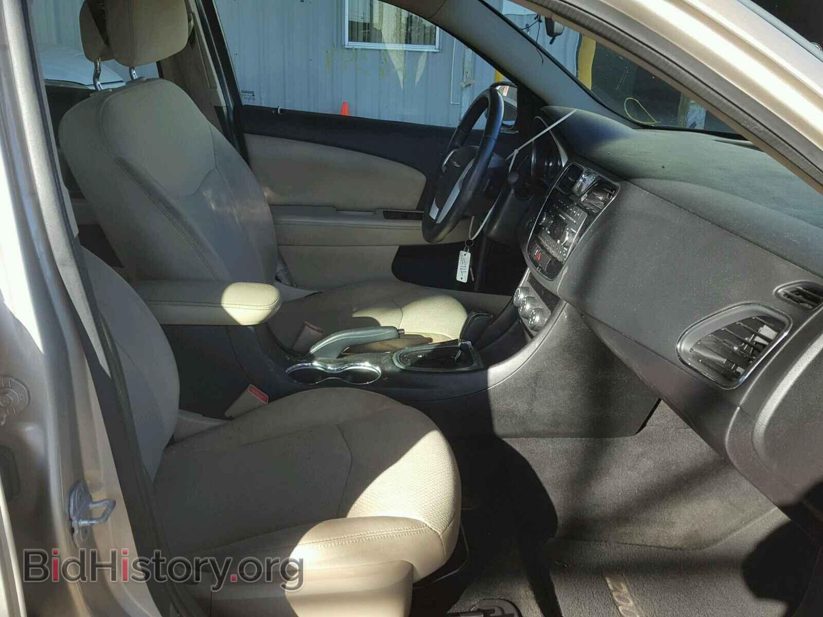 2013 CHRYSLER 200 - VIN: 1C3CCBBB8DN765629 - Photo 5