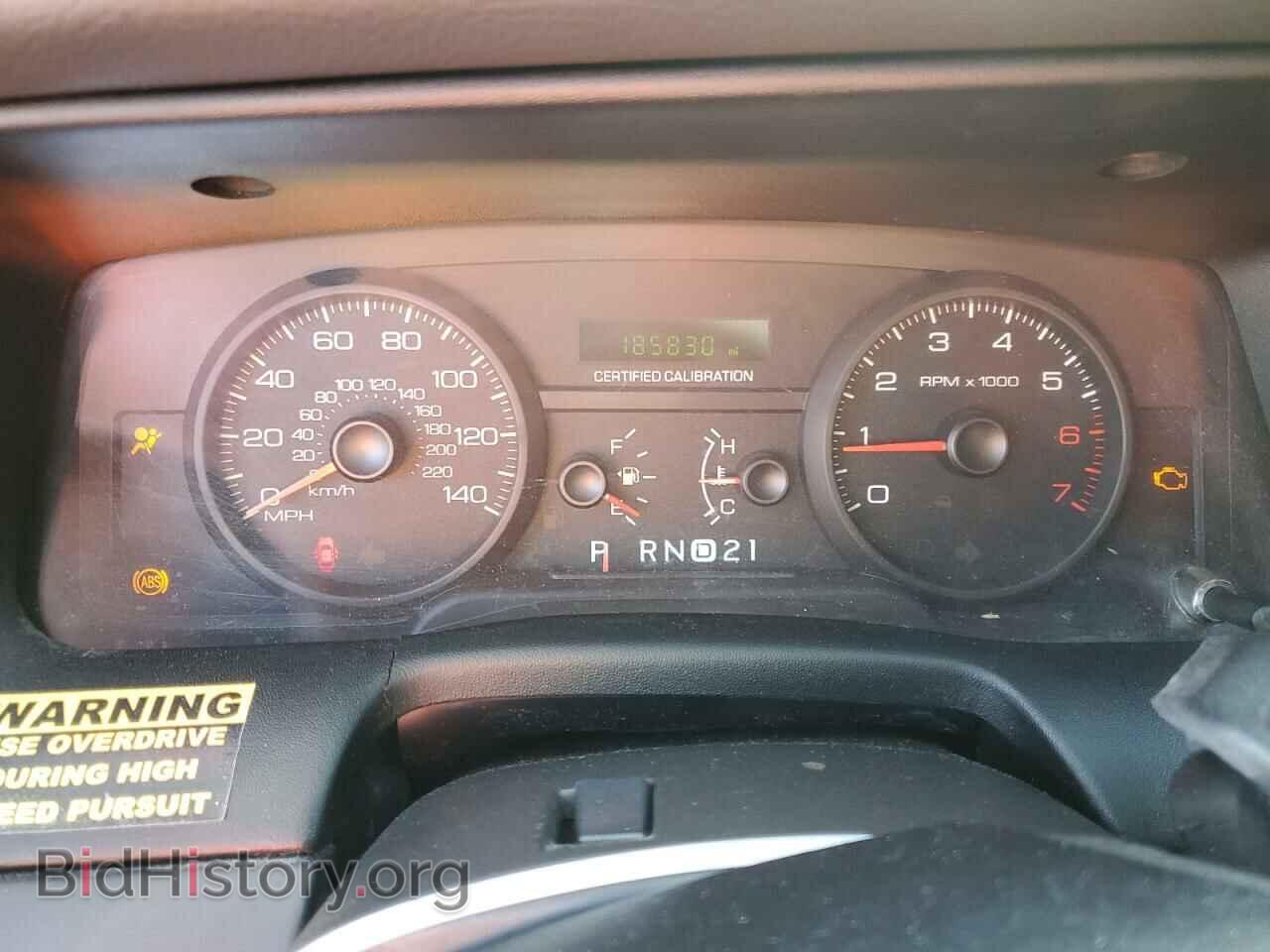 2006 FORD CROWN VIC - VIN: 2FAHP71W46X102718 - Фото 9