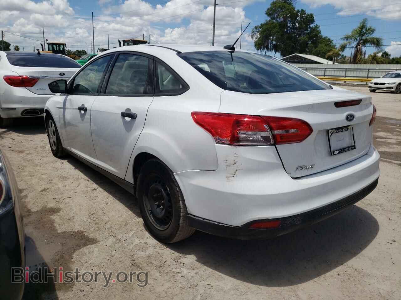 2017 FORD FOCUS - VIN: 1FADP3E23HL323077 - Фото 3
