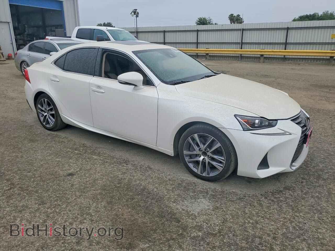 2018 LEXUS IS - VIN: JTHBA1D24J5083913 - Photo 4
