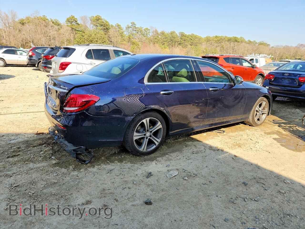 2017 MERCEDES-BENZ E-CLASS - VIN: WDDZF4KB4HA185466 - Фото 3