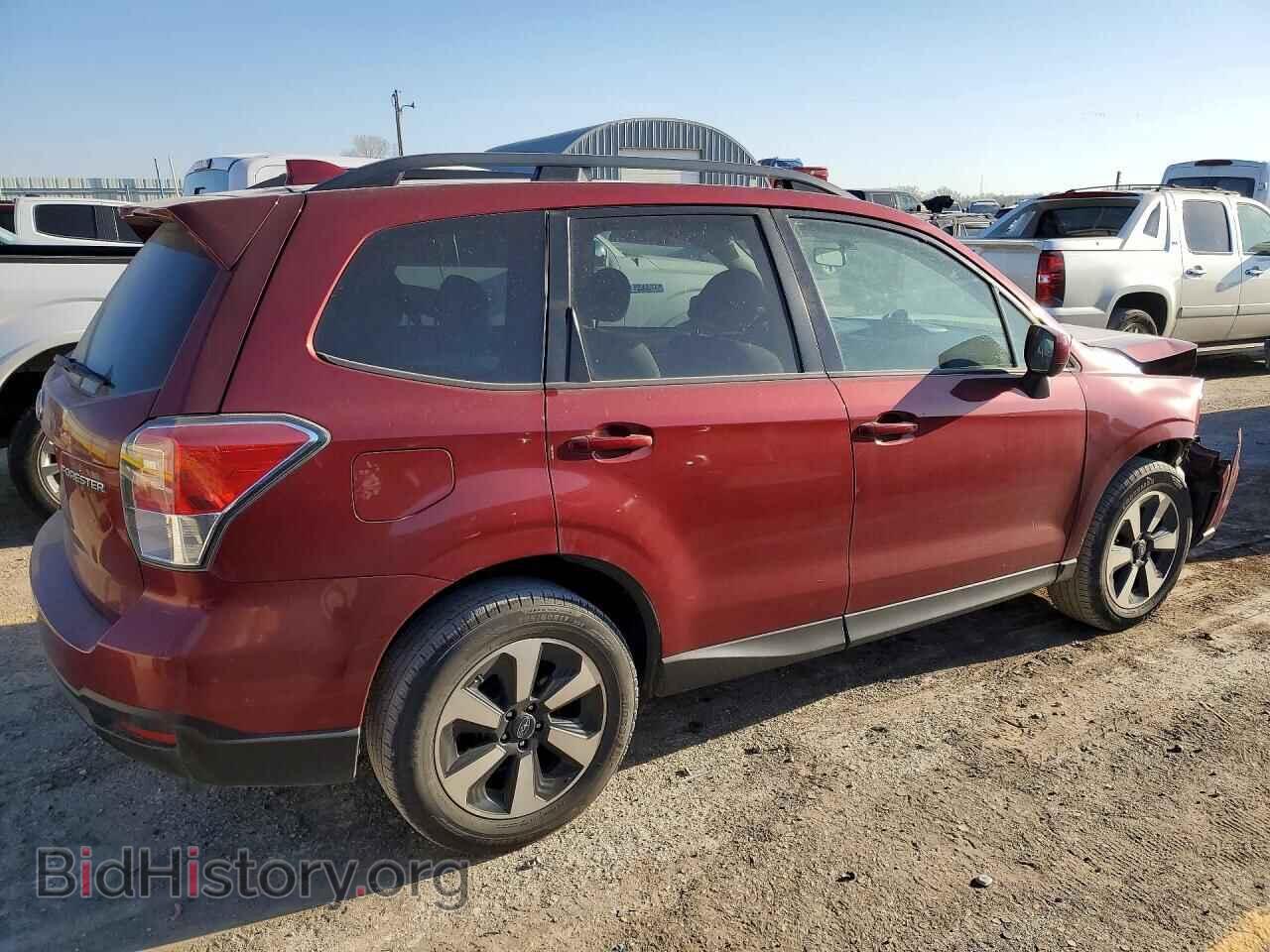 2018 SUBARU FORESTER - VIN: JF2SJAEC4JH577651 - Фото 3