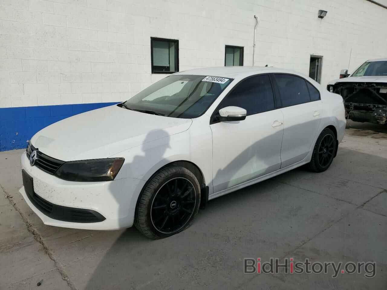 Photo 3VWD17AJ0EM390775 - VOLKSWAGEN JETTA 2014