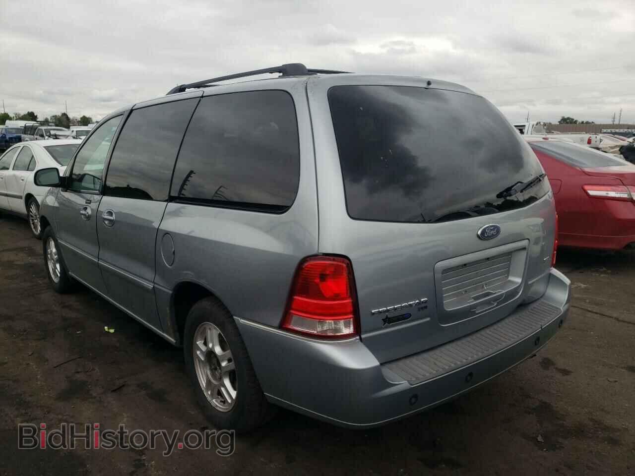 2007 FORD FREESTAR - VIN: 2FMDA522X7BA16219 - Фото 3