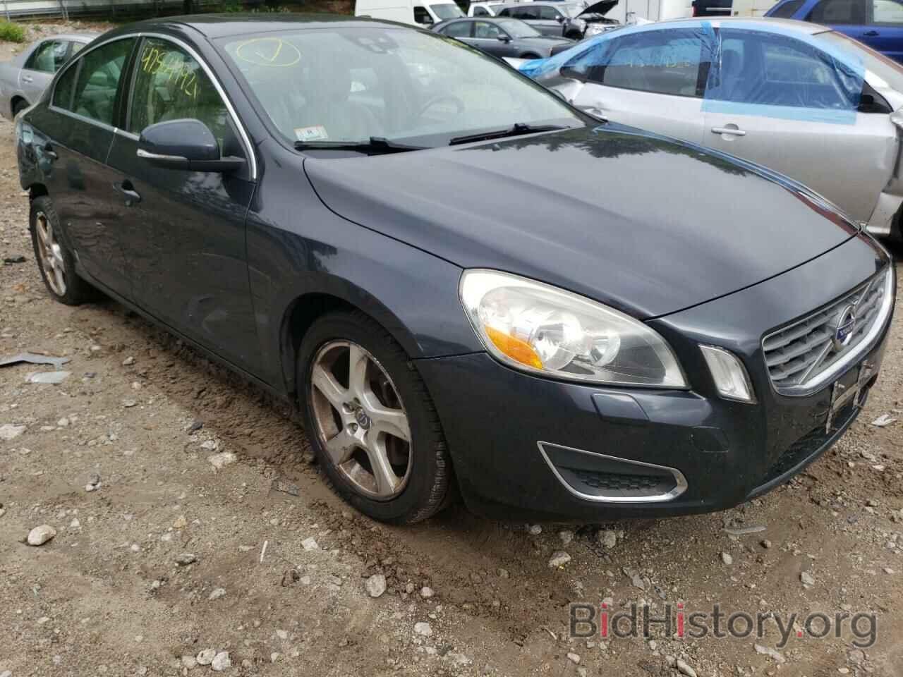 Photo YV1622FS2C2045470 - VOLVO S60 2012