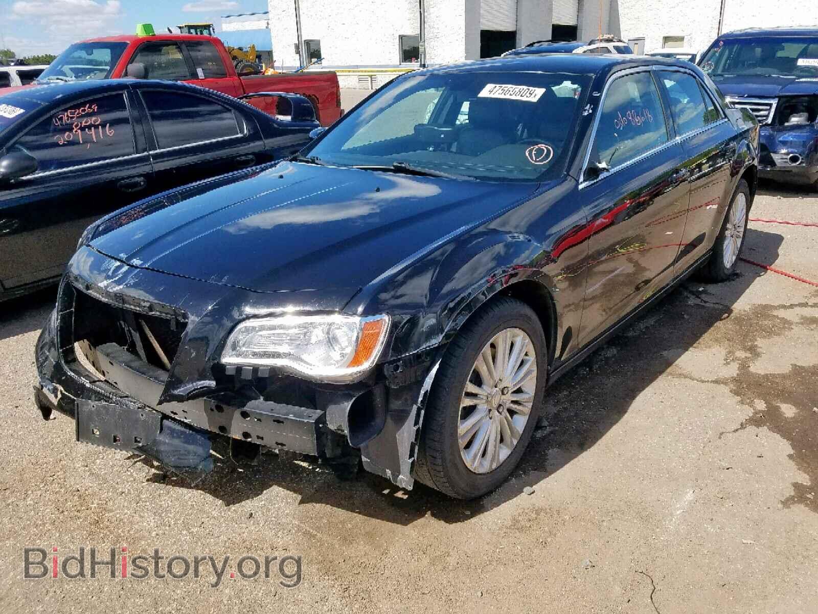 2013 CHRYSLER 300 - VIN: 2C3CCARG1DH553496 - Photo 2