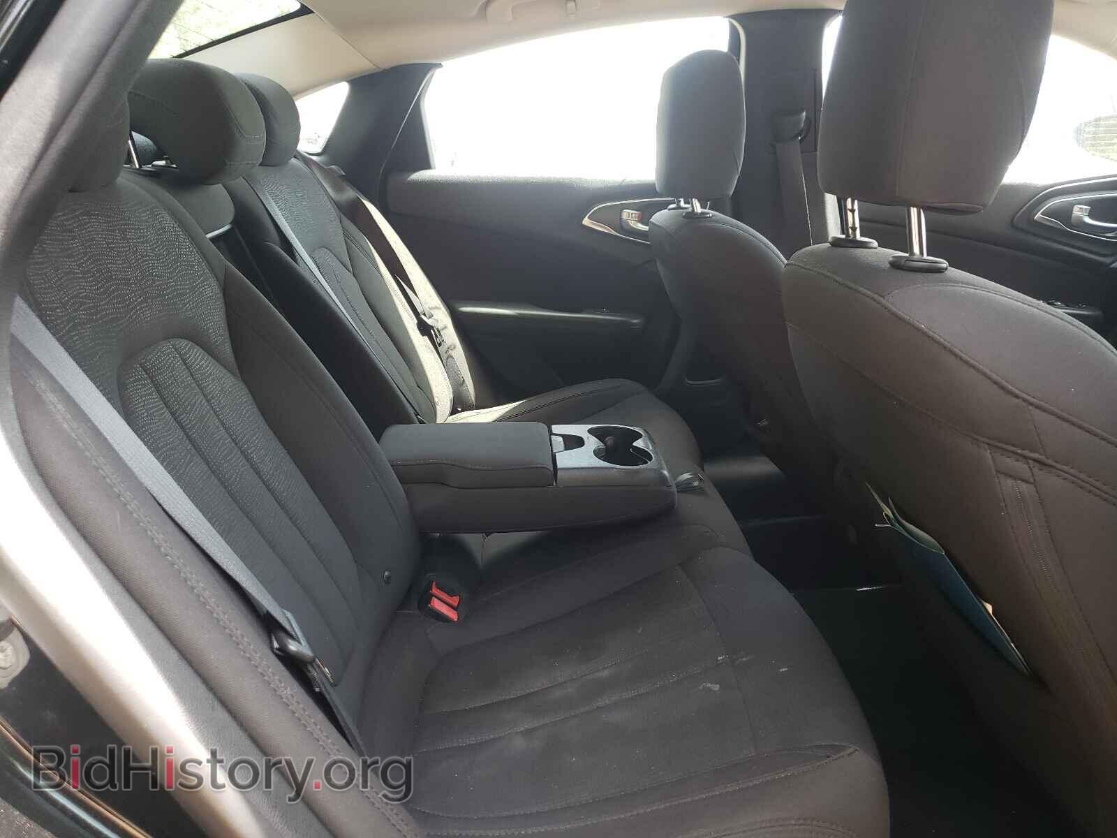 2015 CHRYSLER 200 - VIN: 1C3CCCAB0FN688507 - Фото 6