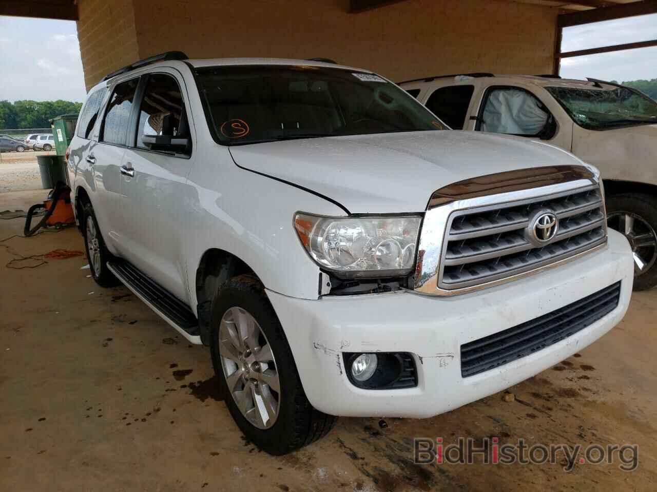 Photo 5TDKY5G13DS045899 - TOYOTA SEQUOIA 2013
