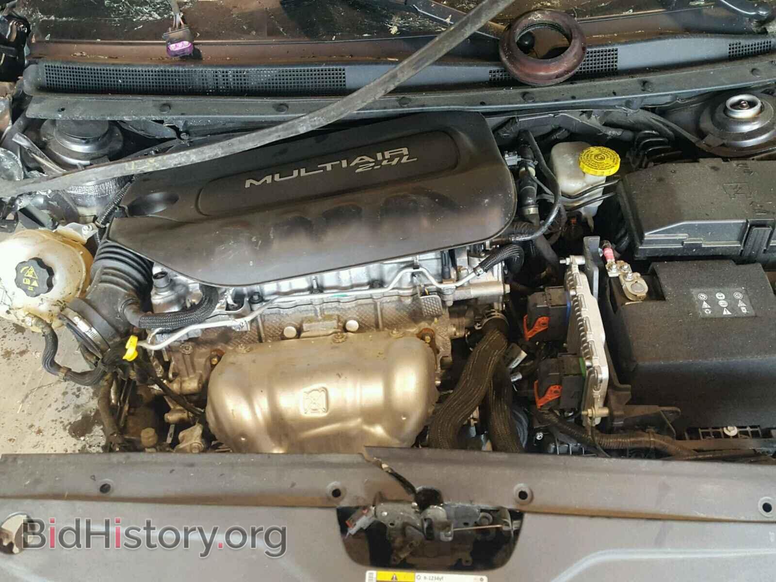 2016 CHRYSLER 200 - VIN: 1C3CCCAB9GN103862 - Фото 7