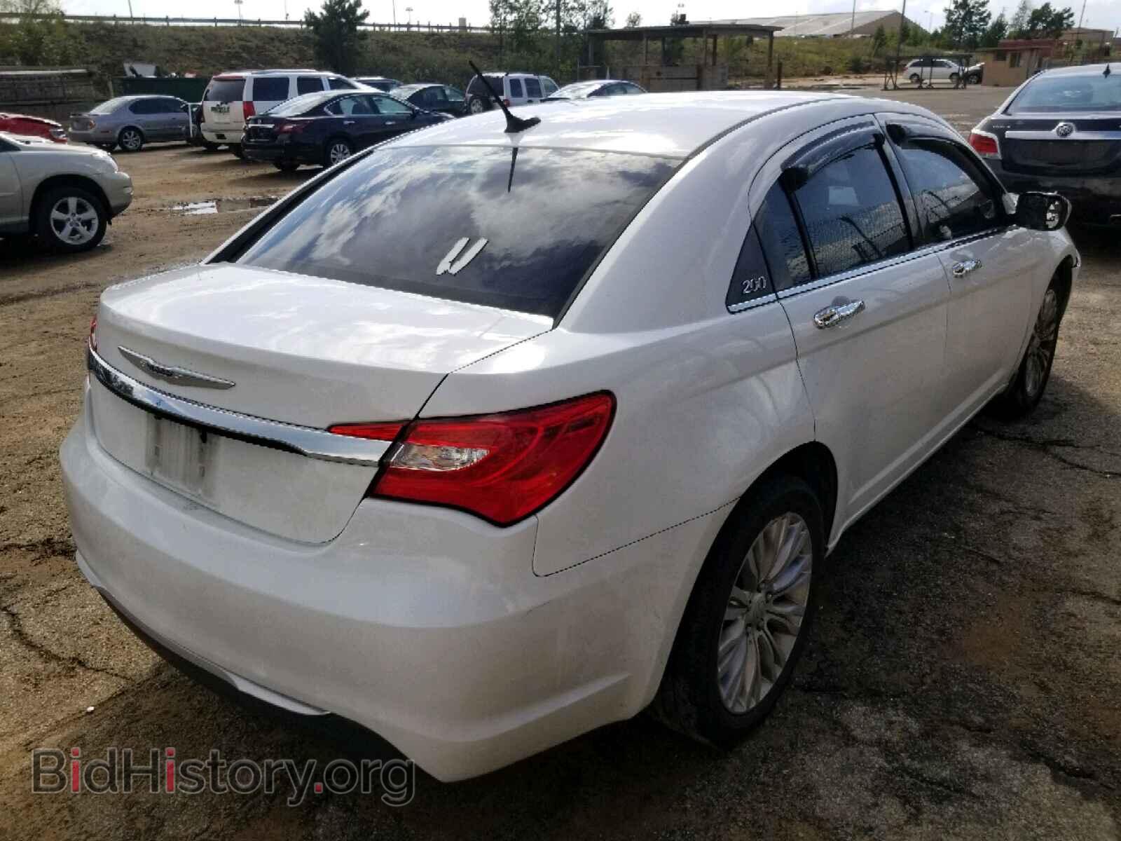 2012 CHRYSLER 200 - VIN: 1C3CCBCBXCN145619 - Photo 4