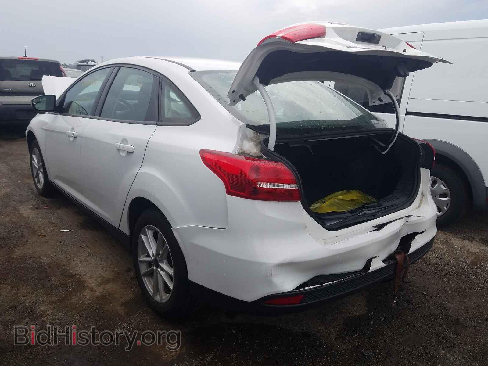 2017 FORD FOCUS - VIN: 1FADP3F26HL271832 - Photo 3