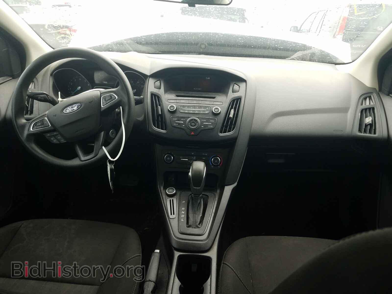 2017 FORD FOCUS - VIN: 1FADP3F26HL271832 - Photo 9