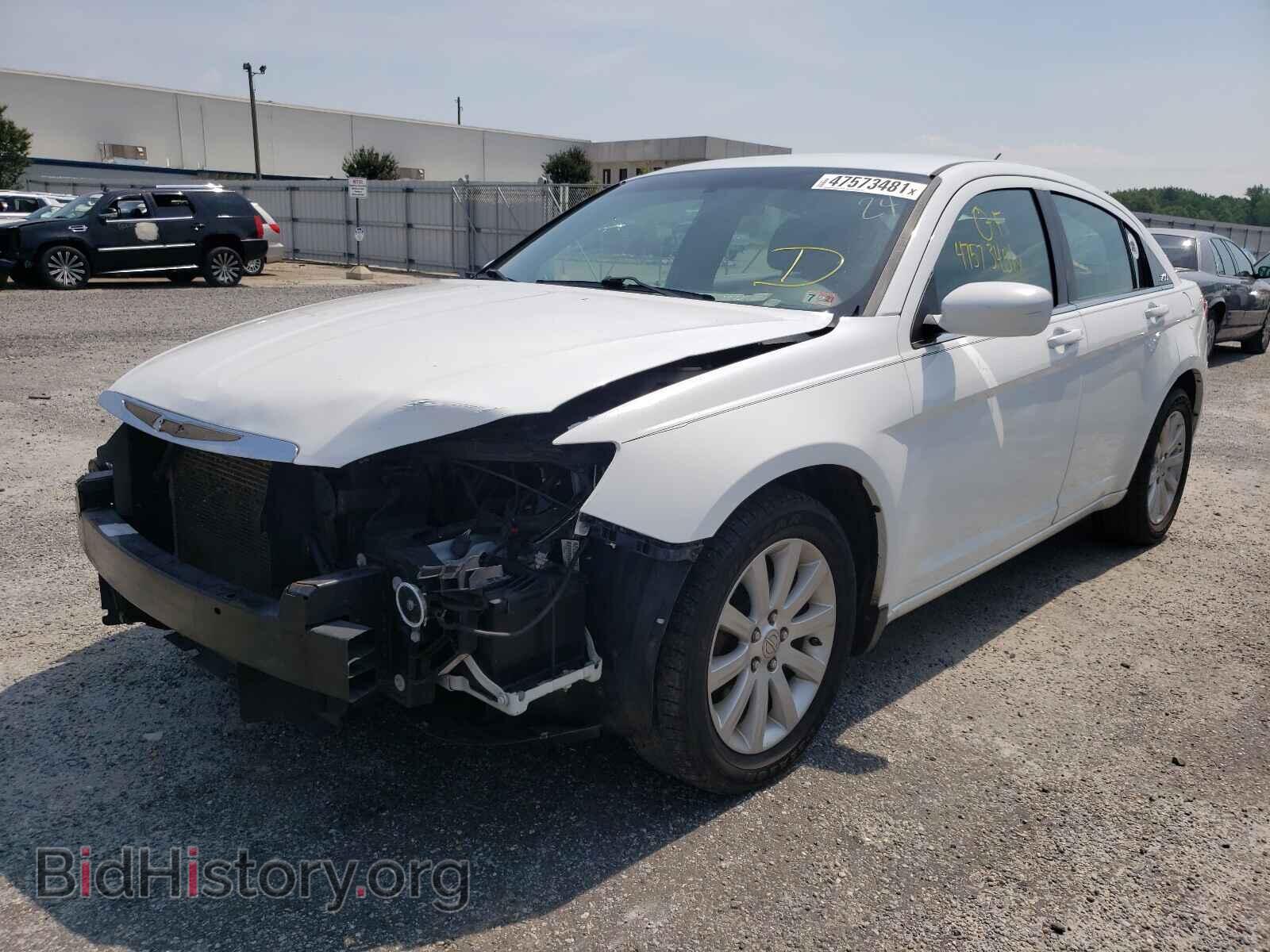 2012 CHRYSLER 200 - VIN: 1C3CCBBB4CN172591 - Фото 2