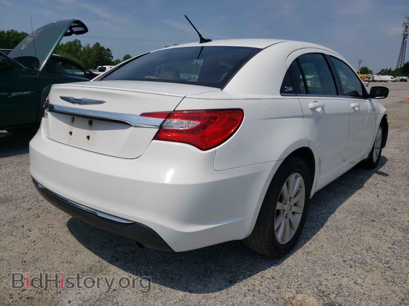 2012 CHRYSLER 200 - VIN: 1C3CCBBB4CN172591 - Фото 4