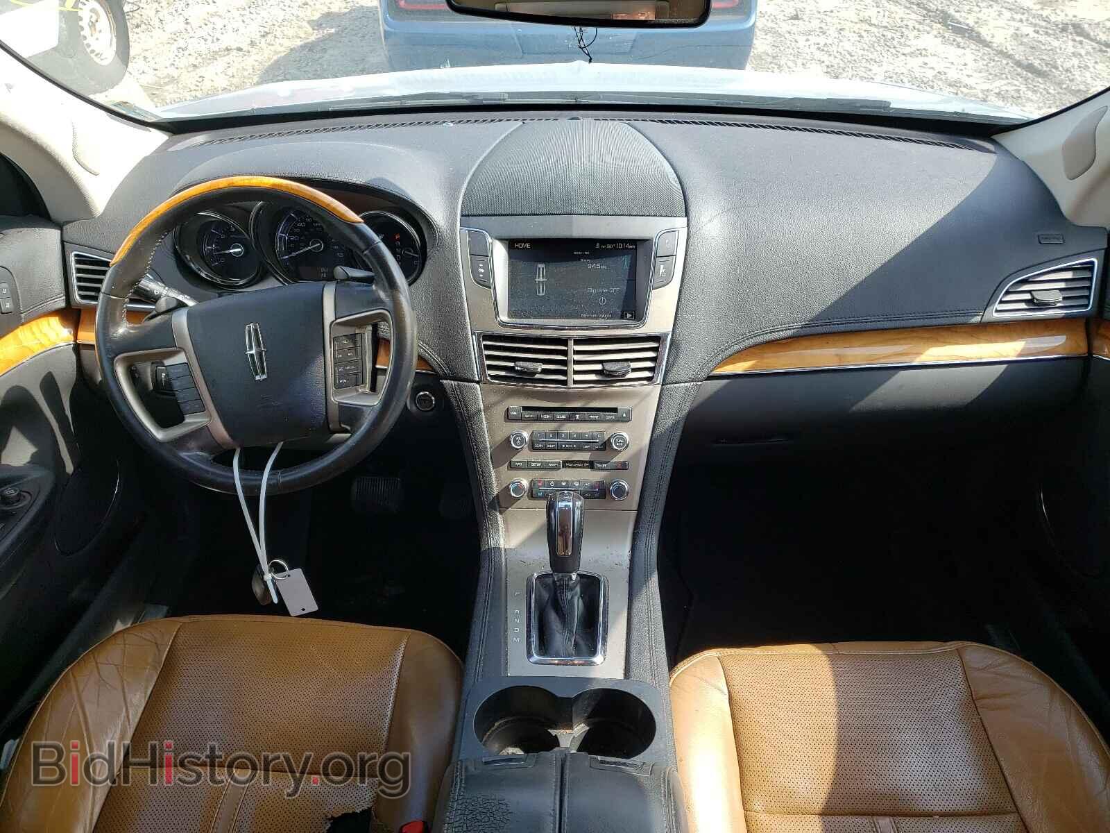 2012 LINCOLN MKT - VIN: 2LMHJ5FRXCBL52346 - Фото 9