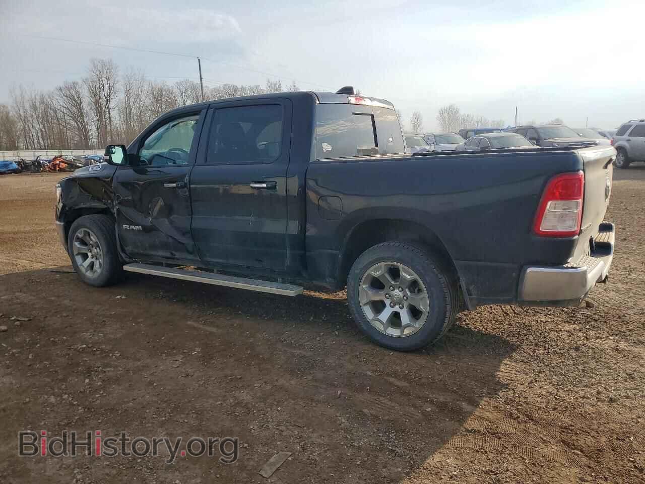 2019 RAM 1500 - VIN: 1C6SRFFTXKN765975 - Фото 2