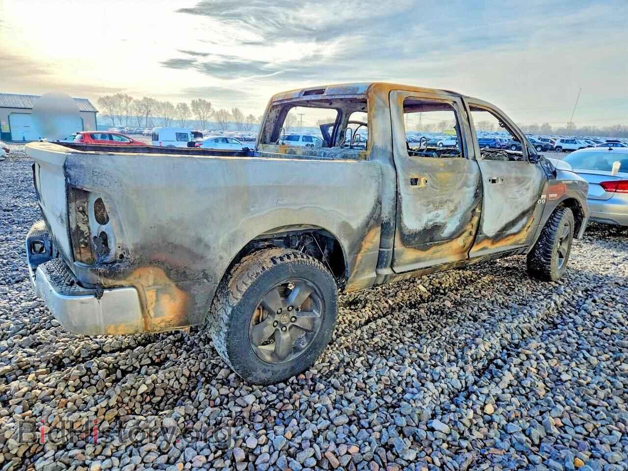 2017 RAM 1500 - VIN: 1C6RR7LT8HS777352 - Photo 3