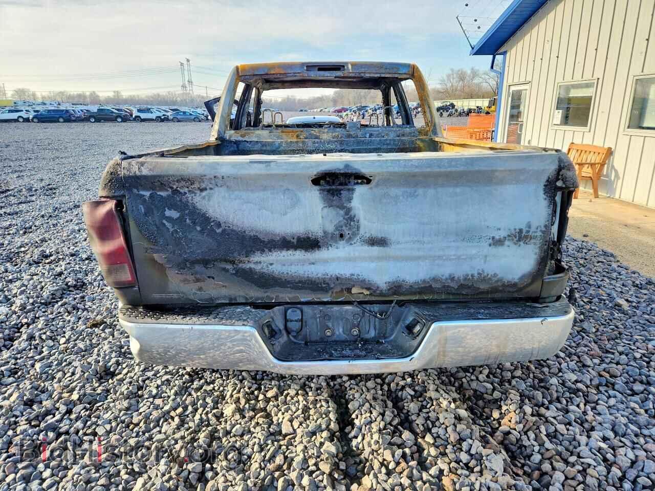 2017 RAM 1500 - VIN: 1C6RR7LT8HS777352 - Photo 6