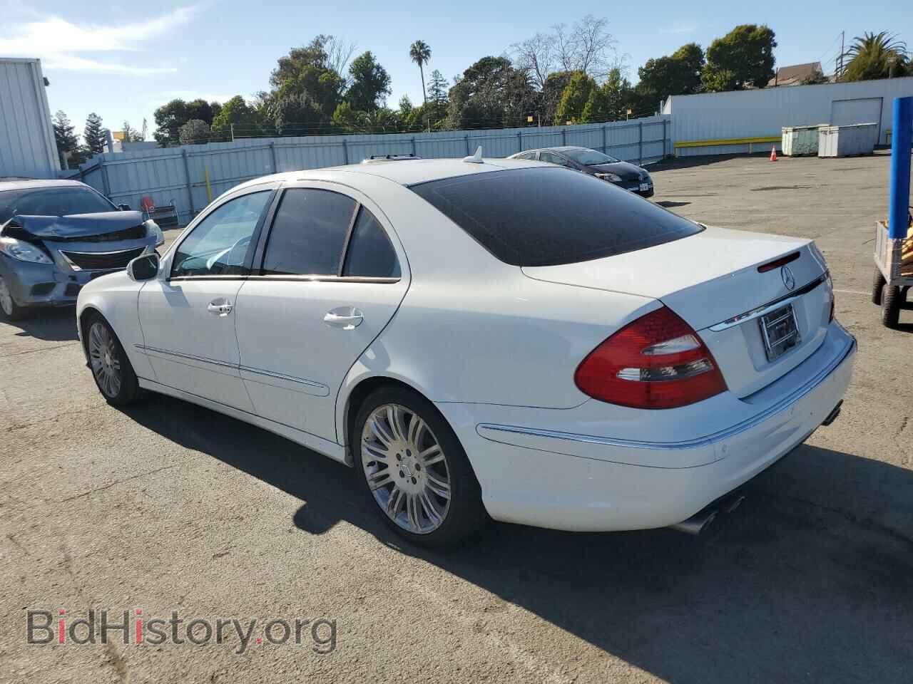 2007 MERCEDES-BENZ E-CLASS - VIN: WDBUF56X87B132731 - Фото 2