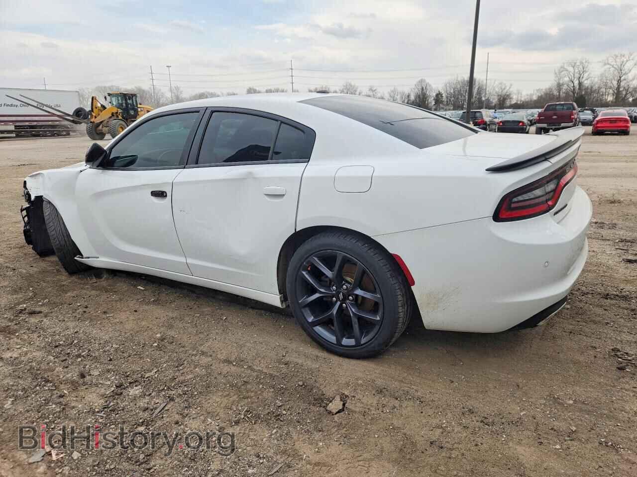 2019 DODGE CHARGER - VIN: 2C3CDXBGXKH621799 - Фото 2