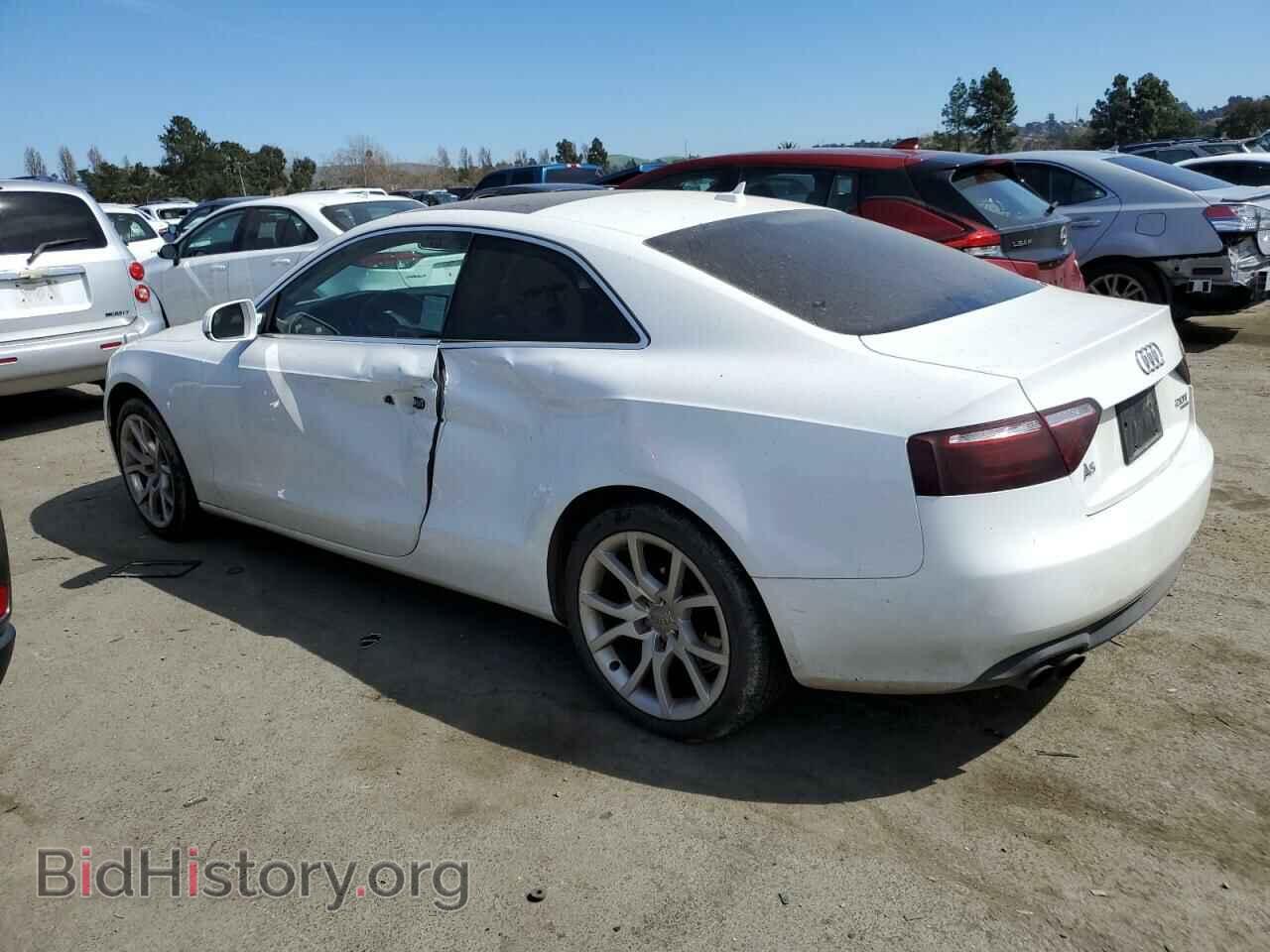 2011 AUDI A5 - VIN: WAUCFAFR3BA049596 - Photo 2