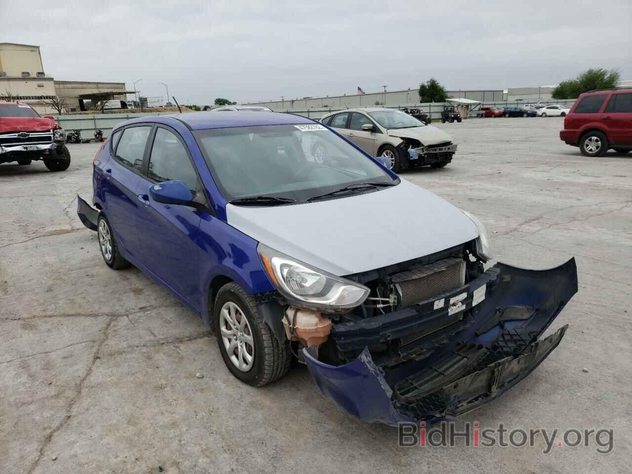 Фотография KMHCT5AE9DU128596 - HYUNDAI ACCENT 2013