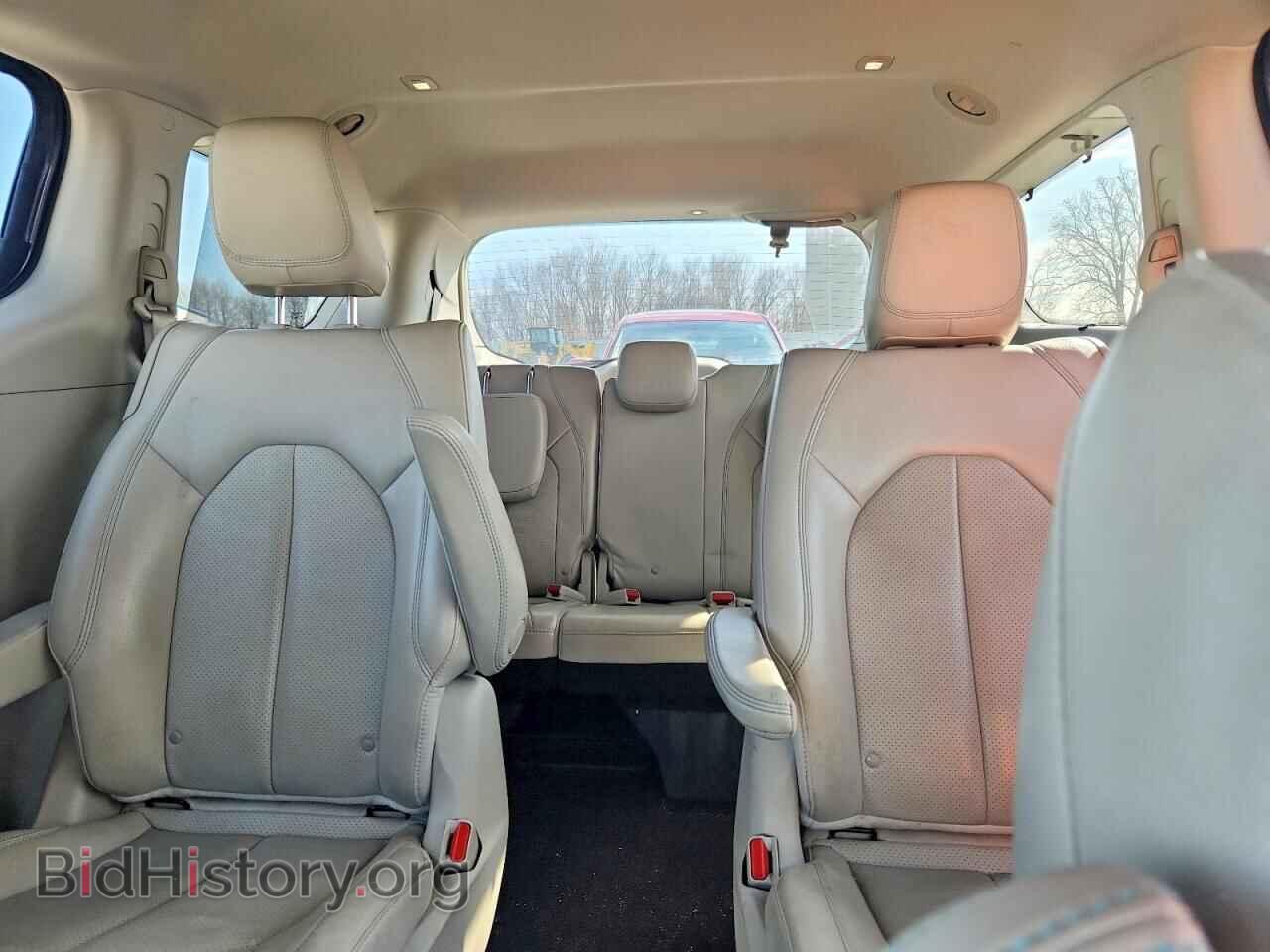 2018 CHRYSLER PACIFICA - VIN: 2C4RC1L71JR364982 - Photo 10
