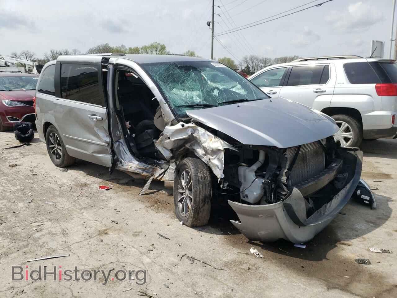 2017 DODGE CARAVAN - VIN: 2C4RDGCG9HR600112 - Photo 4
