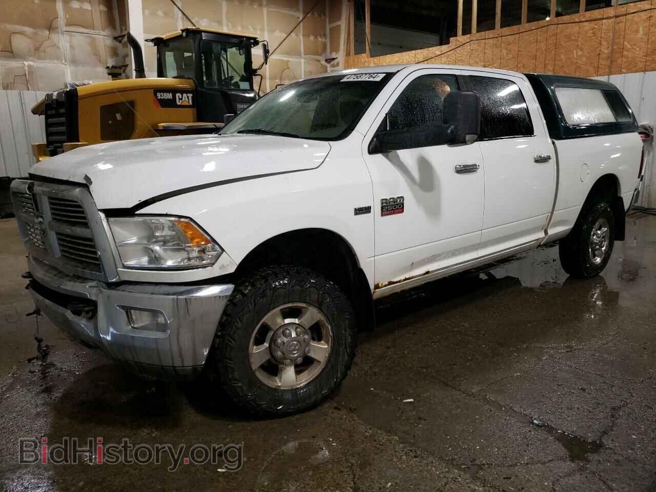 Photo 3D7TT2CT9BG616919 - DODGE All Models 2011
