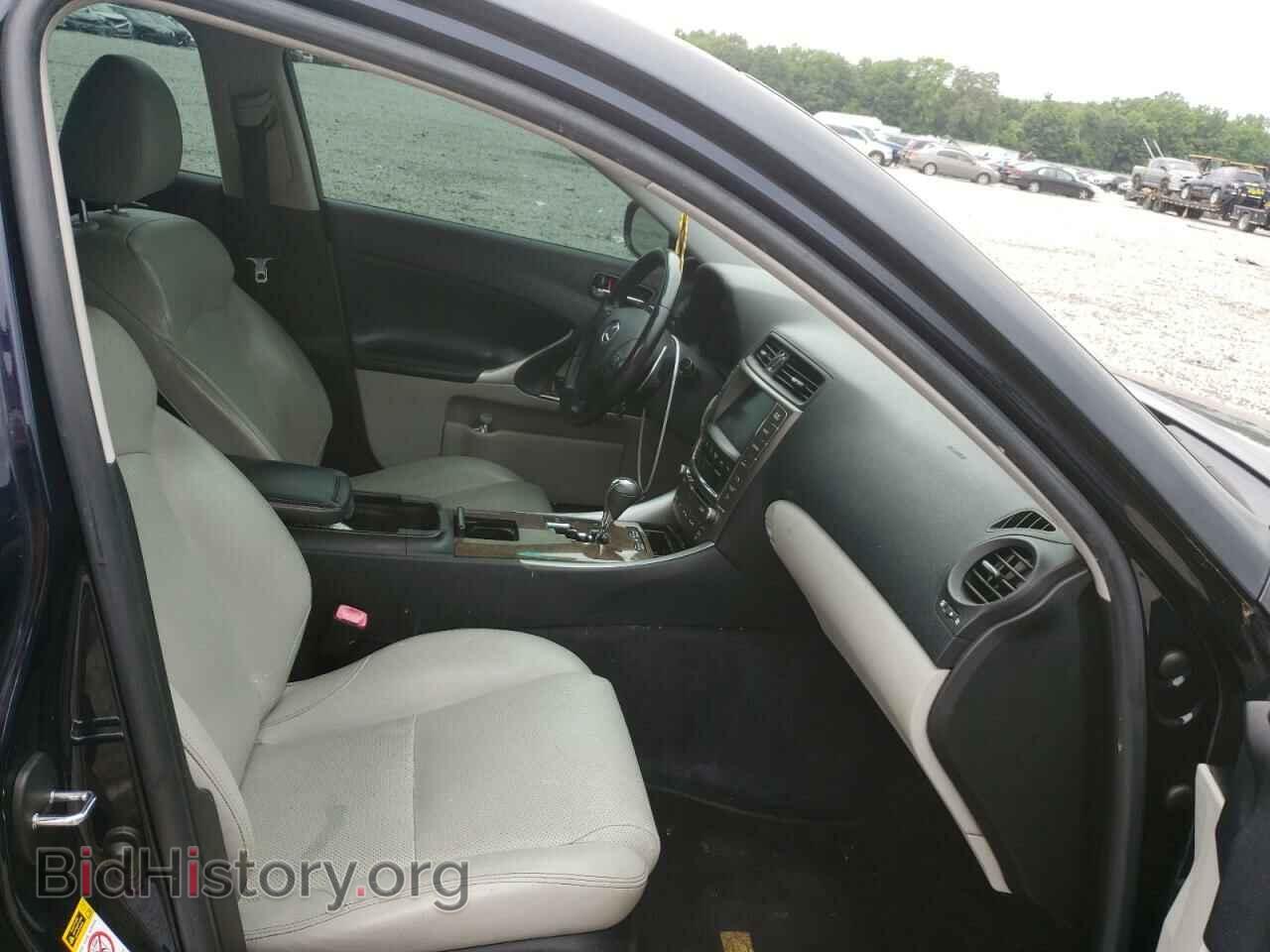2009 LEXUS IS - VIN: JTHBK262995100426 - Photo 5