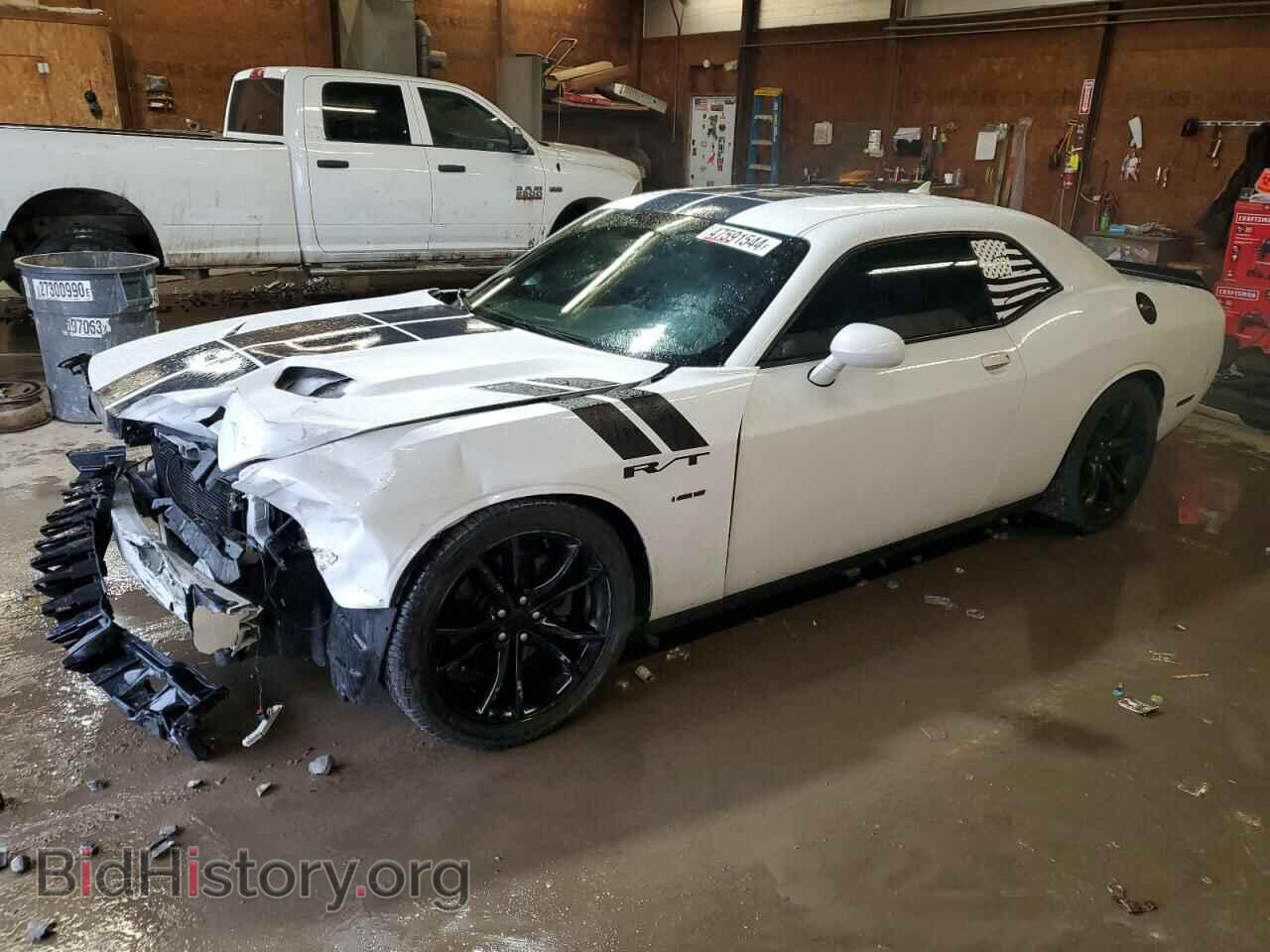 Фотография 2C3CDZBT8GH114075 - DODGE CHALLENGER 2016