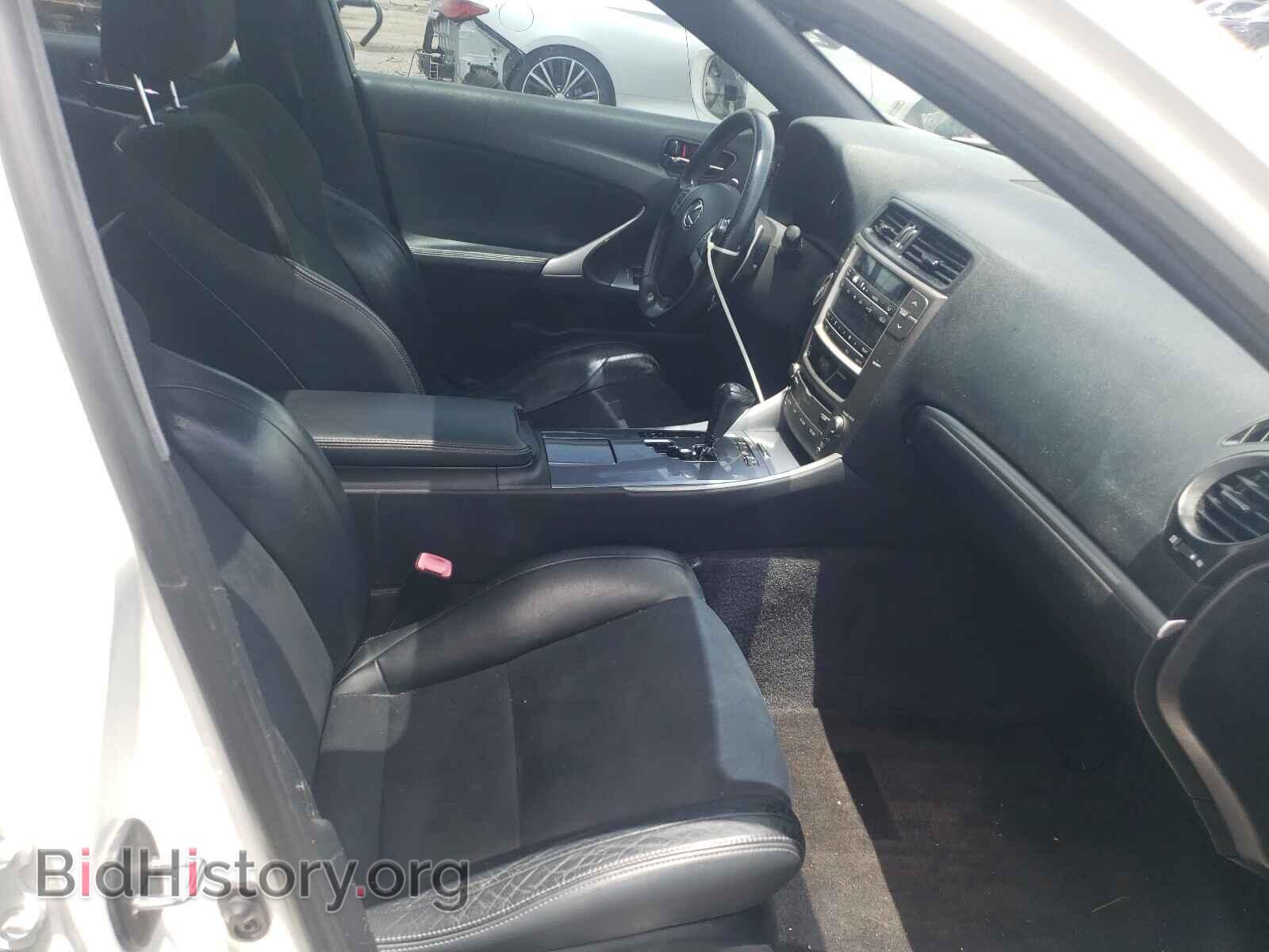 2011 LEXUS IS - VIN: JTHBF5C26B5152600 - Фото 5