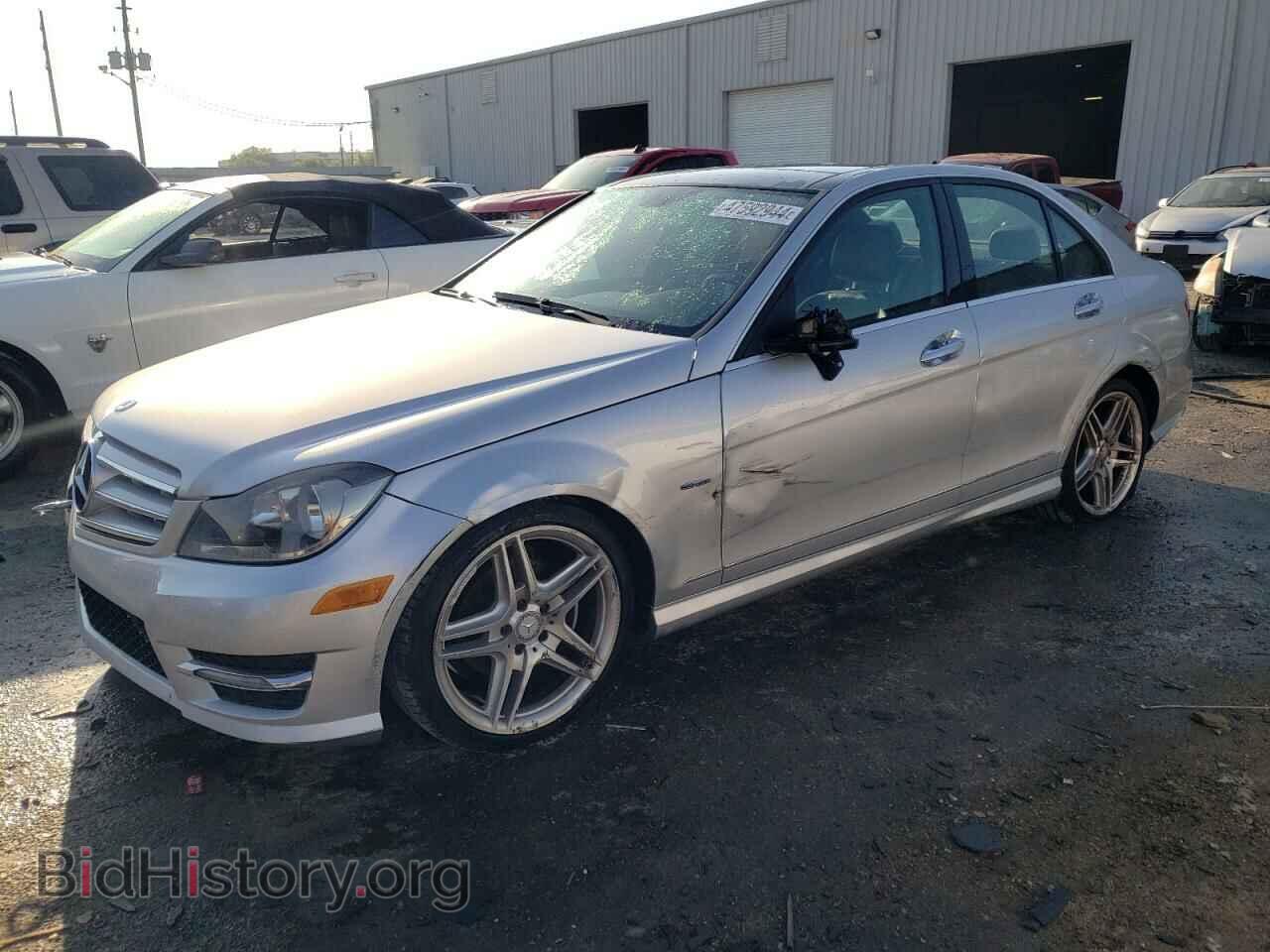 Фотография WDDGF4HB6CA731093 - MERCEDES-BENZ C-CLASS 2012