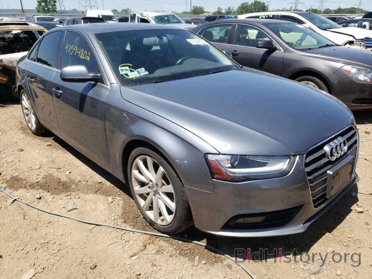 Photo WAUFFAFLXDN046358 - AUDI A4 2013